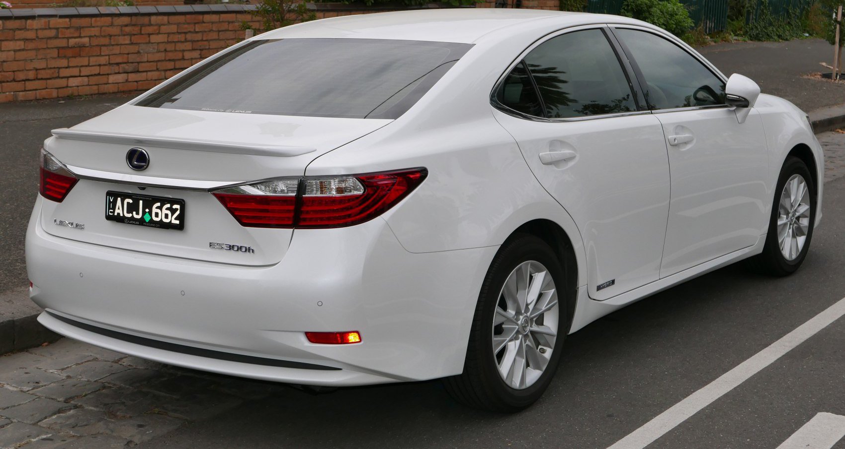 Lexus es vi